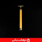 ماساژور-صورت-در-حال-استفاده-برای-کاهش-پف-زیر-چشم